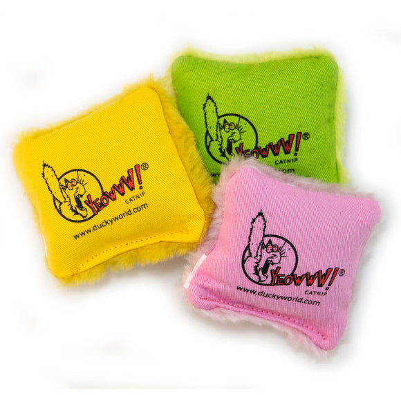 Yeowww! Catnip Pillows Cat Toy (2.5” x 2.5”  Yellow)